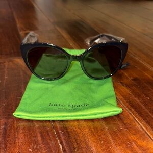 Kate Spade Black Sunglasses with Green Pouch